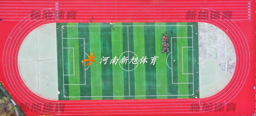 学校塑胶跑道完工养护期