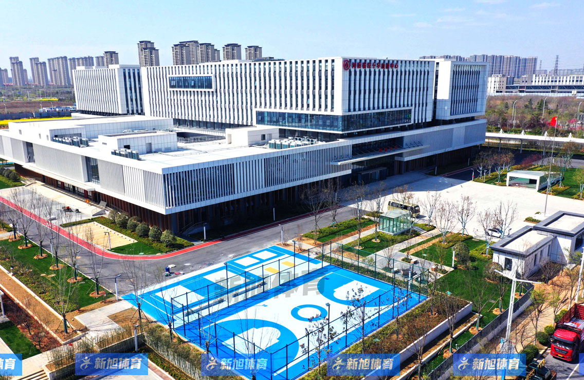 新旭体育河南省红十字血液中心硅pu球场